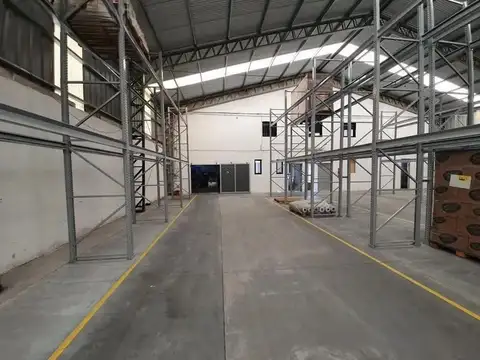 Venta Nave Industrial, Mercedes