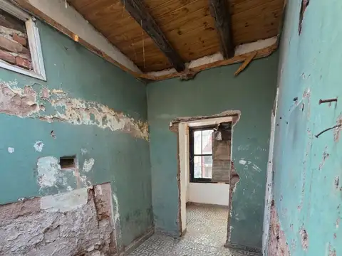 Casa 4 ambientes con 1 baño
