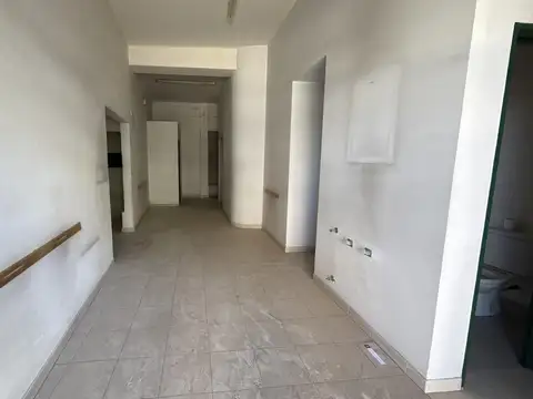 Local en Venta 30 años