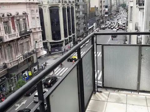 Callao 255 , Piso 5
