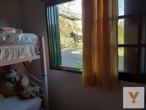 Casa 3 ambientes con 2 baños