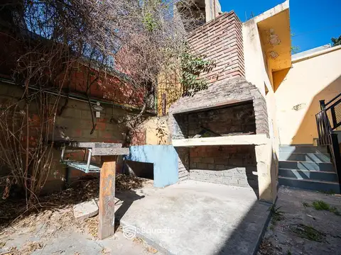 Casa 7 ambientes con 3 baños