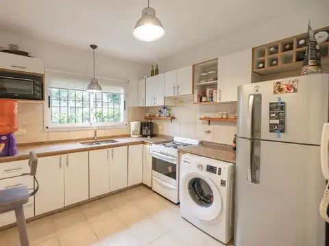Casa en Venta en Adrogue, USD 149.000