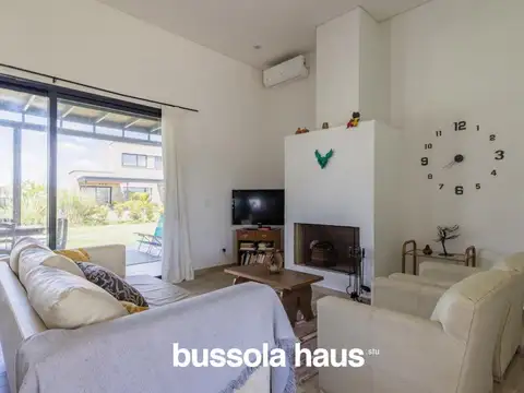 Casa en Alquiler en Puertos - Riberas, USD 1.900