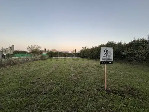 TERRENO EN VENTA EN ACEQUIAS DEL AIRE ROLDAN