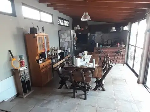 EN VENTA DPTO PLANTA BAJA 4 AMBIENTES BºPOLICIAL -SAN ANTONIO DE PADUA