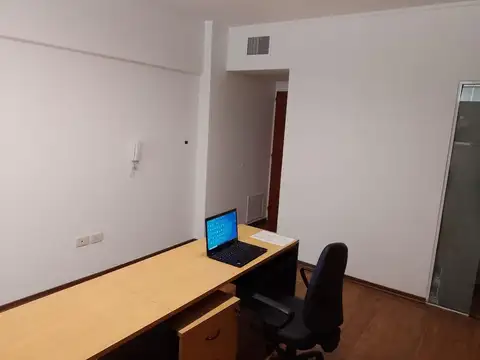 Oficina en Venta 40 años