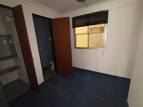 49 e/ 12 y 13 n 876 Piso 5 Oficina C