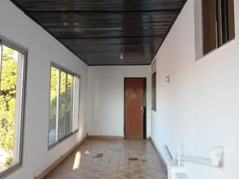 Depto Tipo Casa 3 ambientes con 1 baño