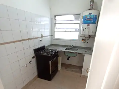 Departamento 3 ambientes con 1 baño