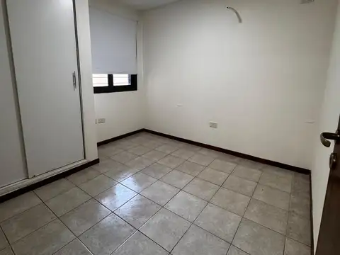 DEPARTAMENTO DOS DORMITORIOS CON COCHERA EN ALQUILER – CERCA PALMARES - GODOY CRUZ
