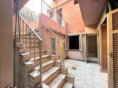 Casa 5 ambientes con 1 baño