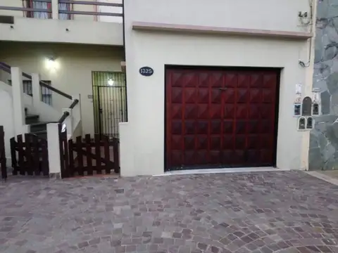 PH 3 AMBIENTES EN VENTA SANTOS LUGARES CON COCHERA