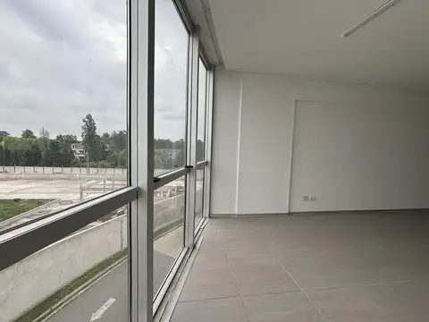 Oficina en Venta con 1 cochera