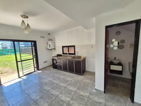 Casa en Alquiler en Umbrales De La Merced, $ 700.000