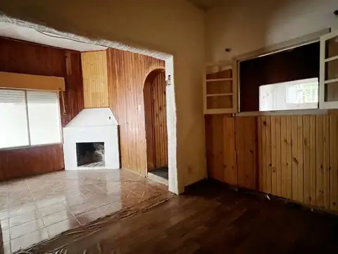 Depto Tipo Casa en Venta 85 años