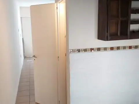 Duplex 3 Amb. al Frente c/patio