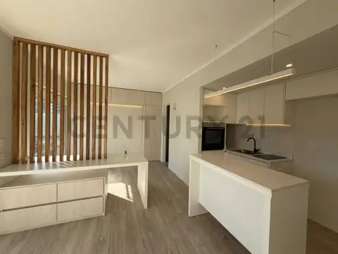 Av. del Libertador 2300, Piso 3