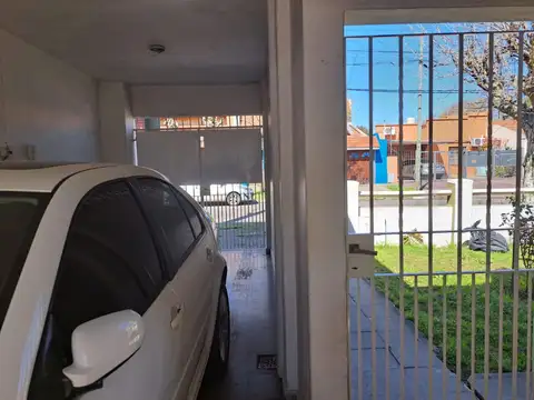 Casa en Venta en Temperley, USD 145.000