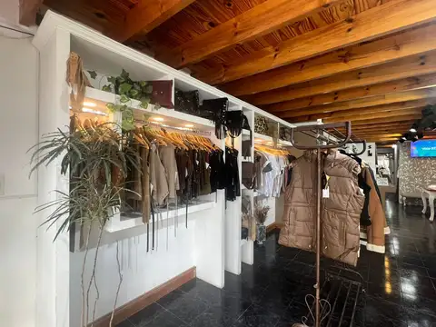 FONDO DE COMERCIO, LOCAL DE INDUMENTARIA FEMENINA EN VENTA, GENERAL LAS HERAS
