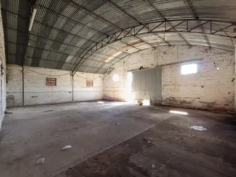 Galpon en Alquiler en Mercedes, $ 330.000