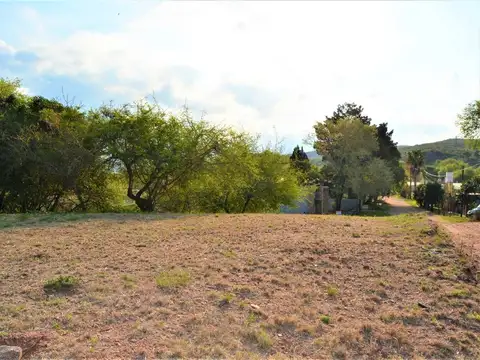 LOS ALAMOS S/N VILLA DEL DIQUE LOTE 13 MANZANA "D"