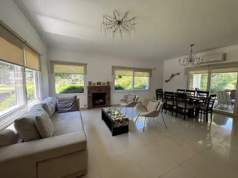 Casa en Venta en Weston, USD 398.000