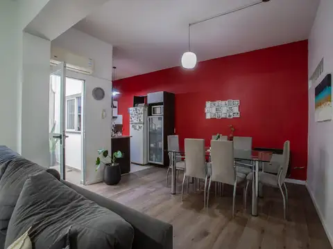CASA EN VENTA DE 4 DORMITORIOS EN VENTA - BARRIO ECHESORTU ROSARIO