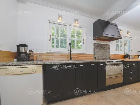 Casa en Alquiler Temporal en Montoya, USD 26.000