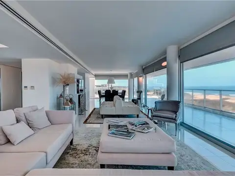 Departamento en Alquiler con 6 cocheras