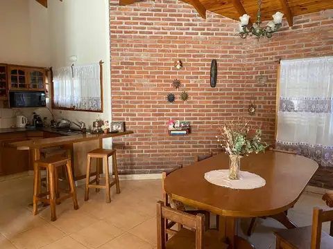 Casa en Alquiler de 3 dormitorios