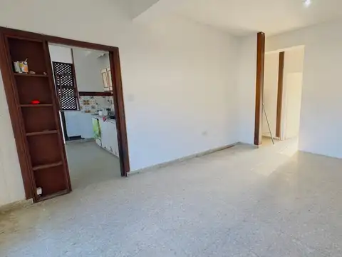 casa tipo ph en planta alta fondo super amplio