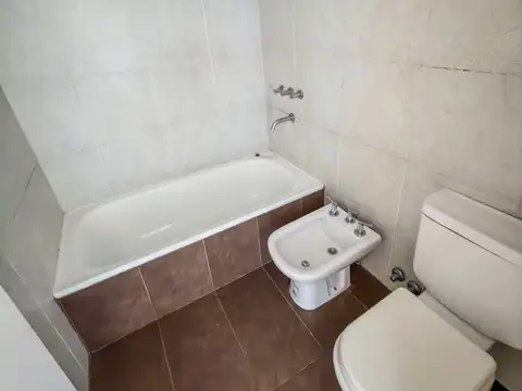 Departamento en Alquiler en Quilmes Oeste, $ 630.000
