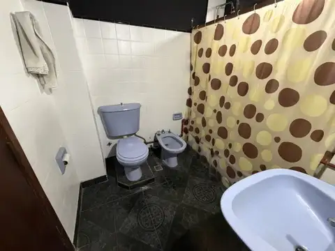 Depto Tipo Casa 4 ambientes con 1 baño