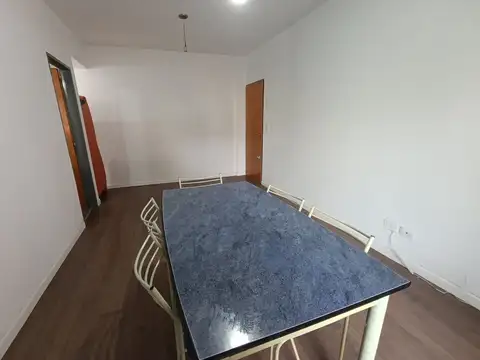 Departamento en Venta en Ezpeleta Este, USD 64.000