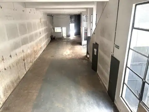 Galpon en Venta en Monserrat, USD 580.000