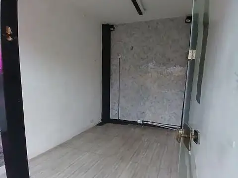 Local en Alquiler en Morón Sur, $ 350.000