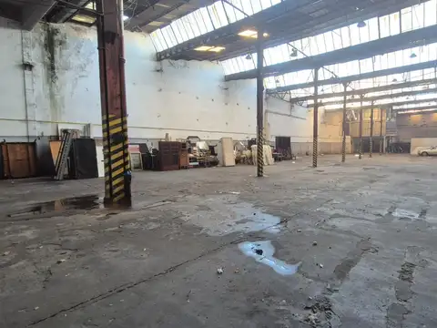 Avenida Regimientro Patricios al 1300