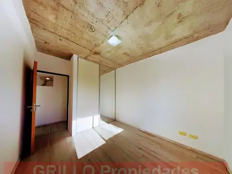 Jaramillo 1600, Piso 8