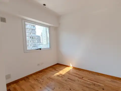 Departamento en Alquiler con 1 cochera