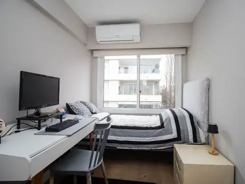 Departamento 6 ambientes con 3 baños