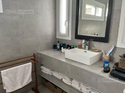 CASA ALQULER TEMPORADA- MARTINEZ- SAN ISIDRO-