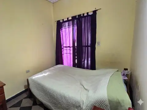 Casa 3 dormitorios con Cochera