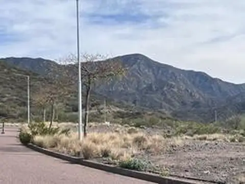 Terreno en Venta en El Challao, USD 70.000