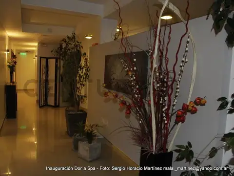 Casa 10 ambientes con 4 baños