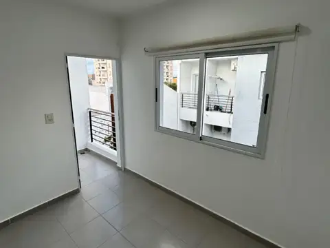Departamento en Alquiler en Macrocentro, $ 550.000