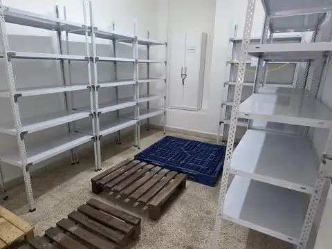 Local en Alquiler 40 años