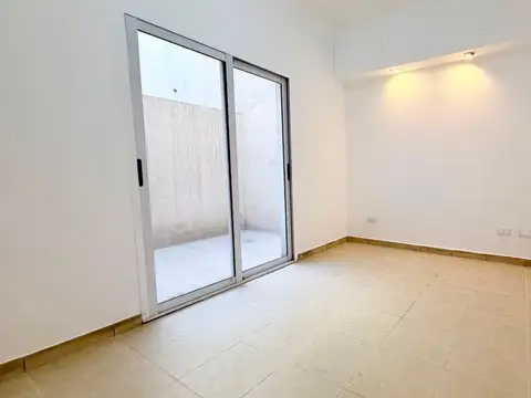 Depto Tipo Casa 3 ambientes con 1 baño