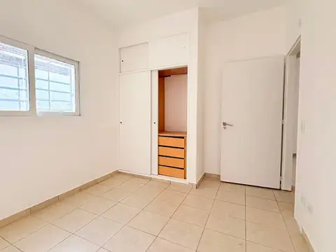 Depto Tipo Casa en Alquiler de 2 dormitorios