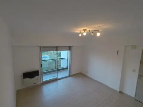 Departamento en Alquiler en Villa Lugano, $ 600.000